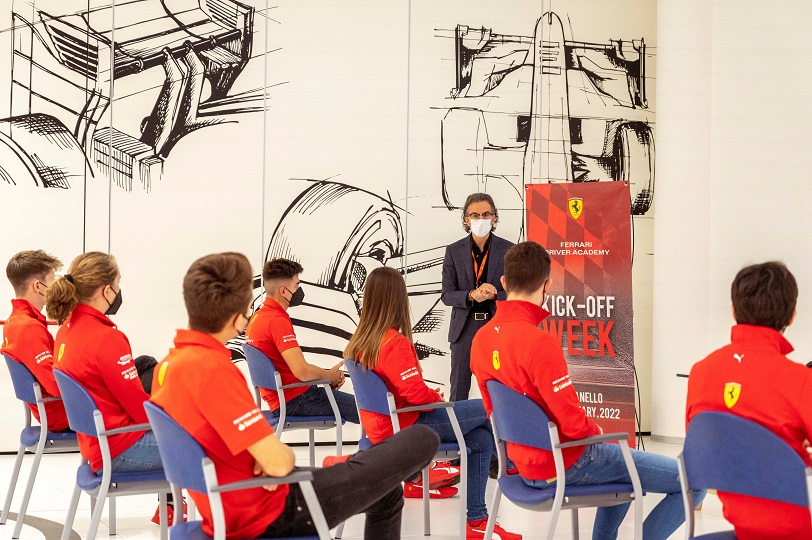 ferrari-a-caccia-di-talenti
