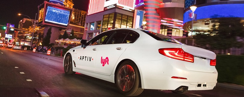 lyft-pubblicita-su-auto