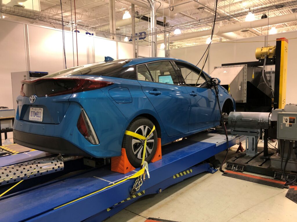 connected-automated-vehicle-cav-chassis-dynamometer