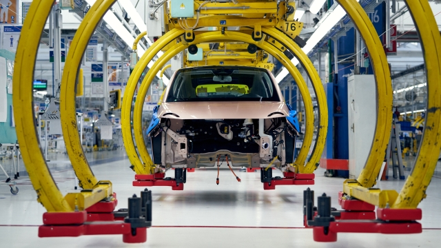 obiettivo-produrre-un-milione-auto-in-italia