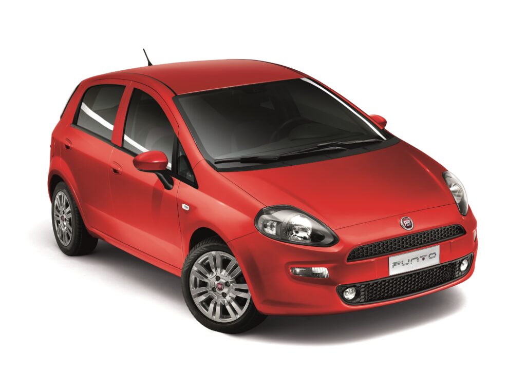 151027-fiat-punto-01